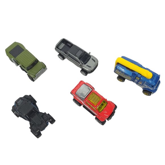 Mattel Matchbox Diecast Cars Trucks Xcanner Ge-O Titan Warrior Snow Thrasher CXT - Picture 4 of 10